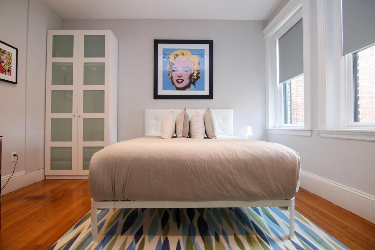 A Stylish Stay W/ A Queen Bed, Heated Floors.. #31 Brookline Exteriör bild